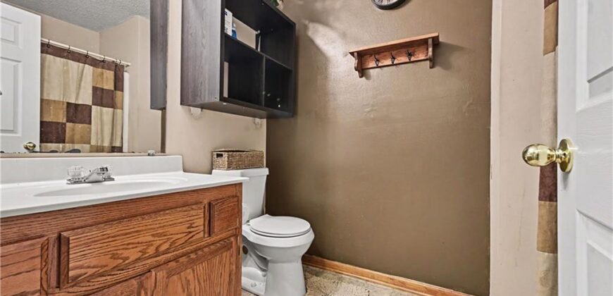 18713 Primrose Street, Smithville, MO 64089