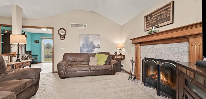 18713 Primrose Street, Smithville, MO 64089