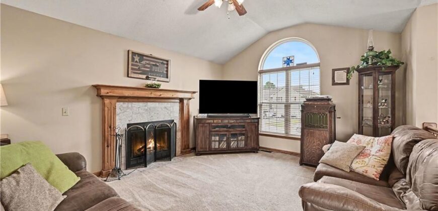 18713 Primrose Street, Smithville, MO 64089