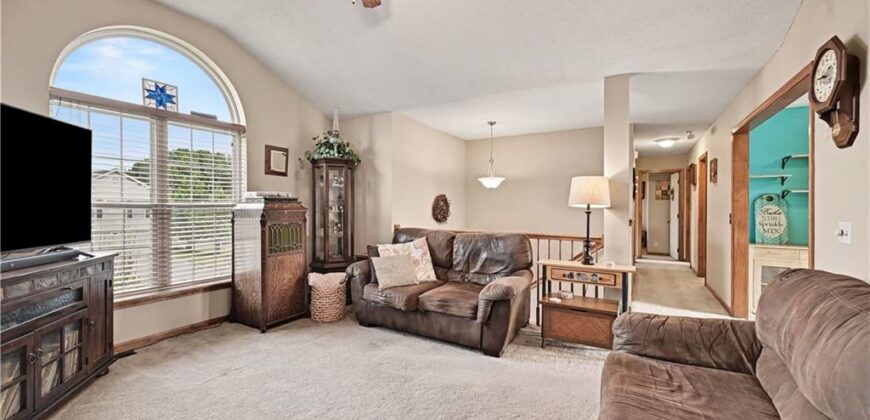 18713 Primrose Street, Smithville, MO 64089