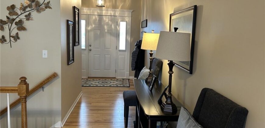 1306 NW 74TH Place, Kansas City, MO 64118