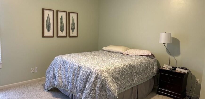 1306 NW 74TH Place, Kansas City, MO 64118