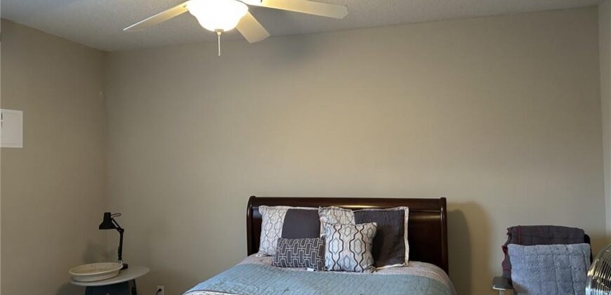 1306 NW 74TH Place, Kansas City, MO 64118