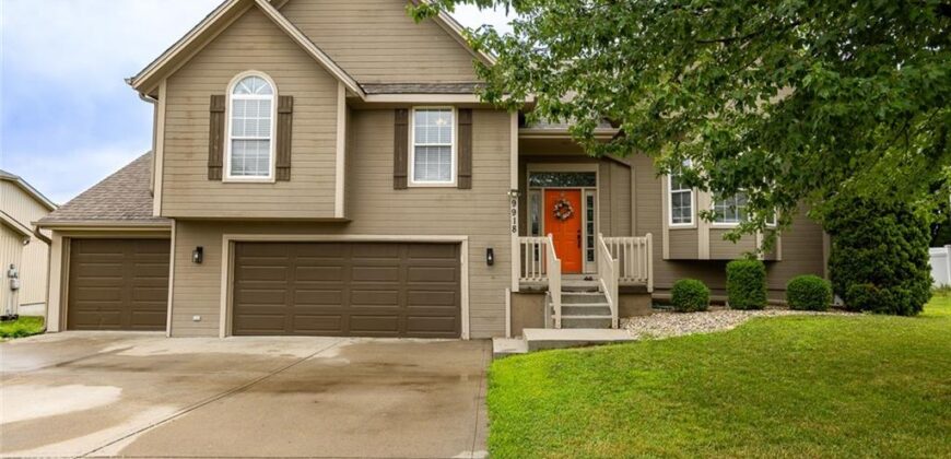 9918 N Highland Place, Kansas City, MO 64155