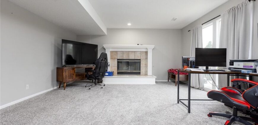 9918 N Highland Place, Kansas City, MO 64155