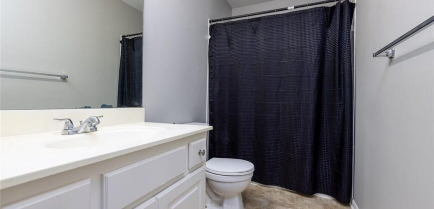 9918 N Highland Place, Kansas City, MO 64155
