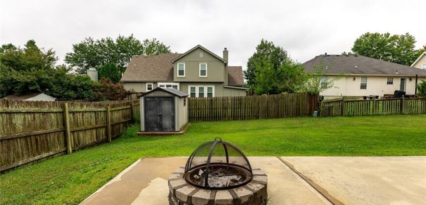 9918 N Highland Place, Kansas City, MO 64155