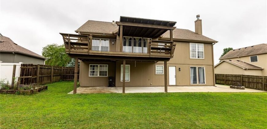 9918 N Highland Place, Kansas City, MO 64155