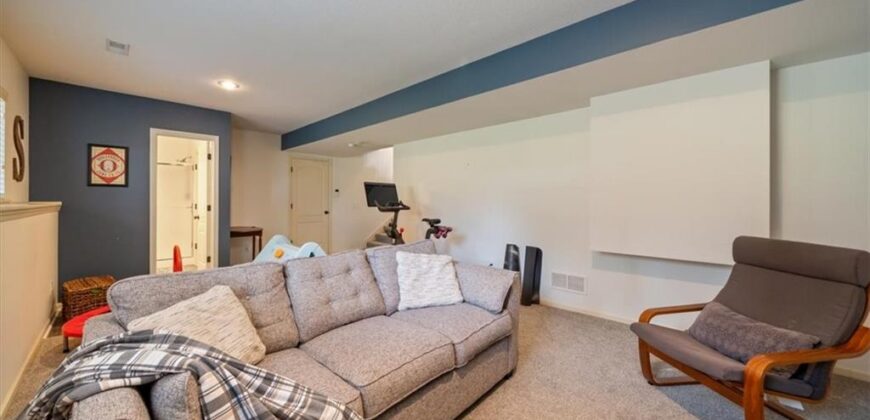 1511 Honeysuckle Drive, Liberty, MO 64068