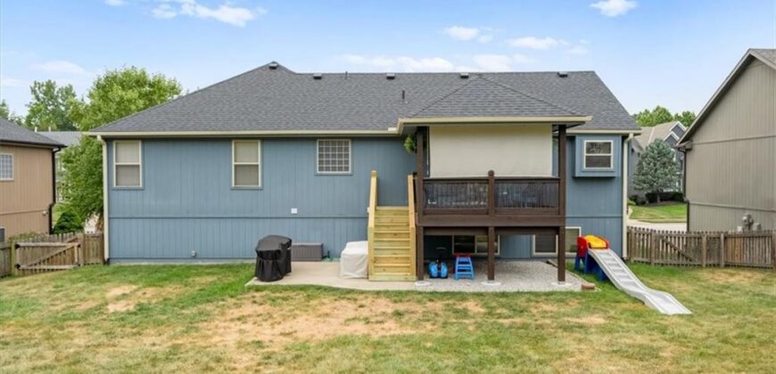 1511 Honeysuckle Drive, Liberty, MO 64068