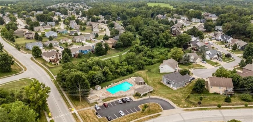 1511 Honeysuckle Drive, Liberty, MO 64068