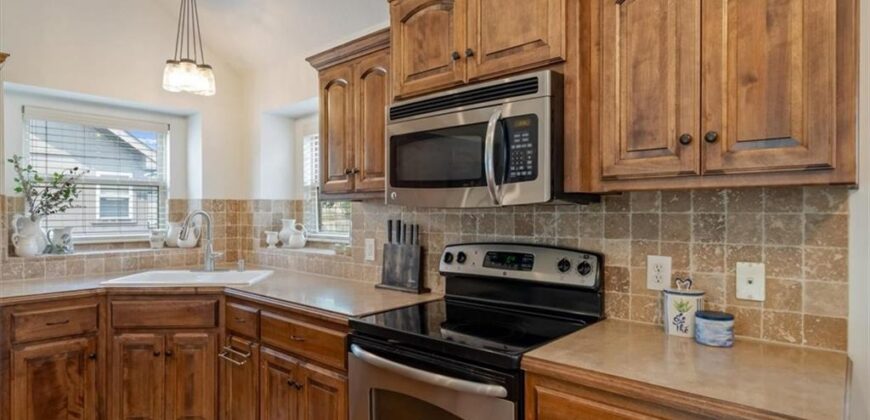 1511 Honeysuckle Drive, Liberty, MO 64068
