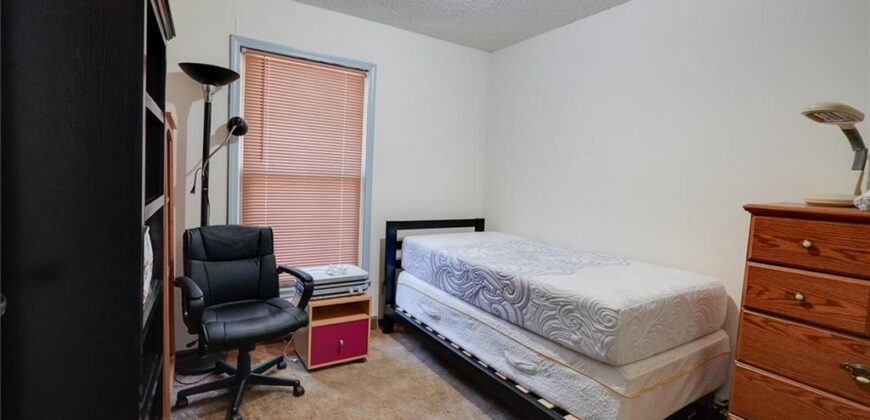 7312 NW 77th Terrace, Kansas City, MO 64152