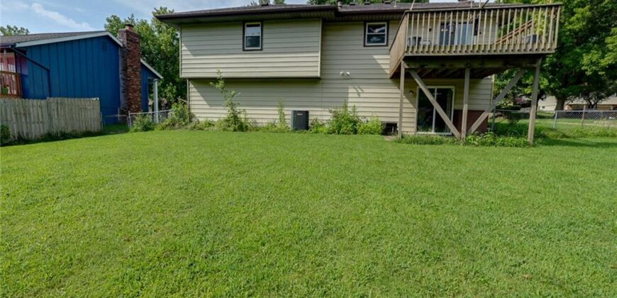 7312 NW 77th Terrace, Kansas City, MO 64152
