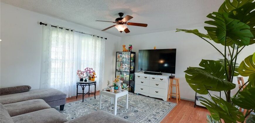 7312 NW 77th Terrace, Kansas City, MO 64152