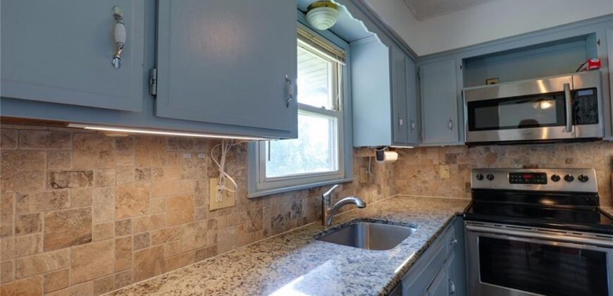 7312 NW 77th Terrace, Kansas City, MO 64152