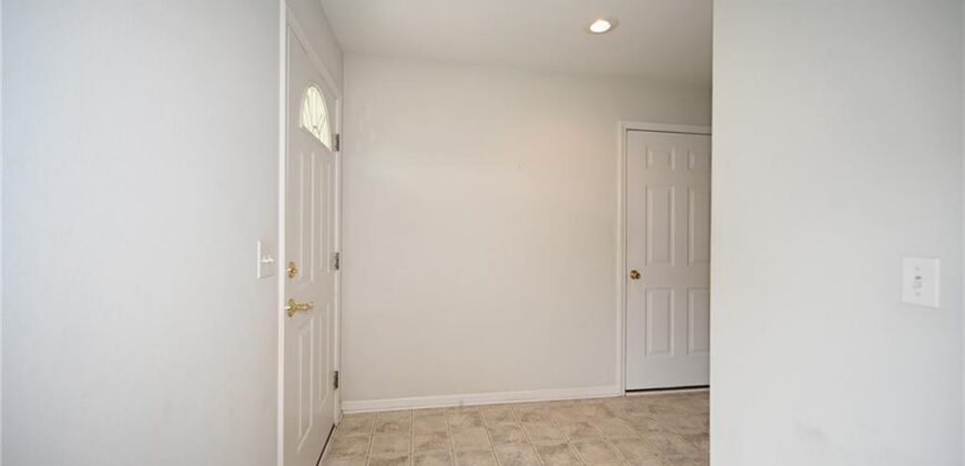 14 Sandi Circle, Dearborn, MO 64439