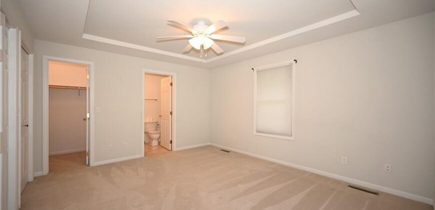 14 Sandi Circle, Dearborn, MO 64439