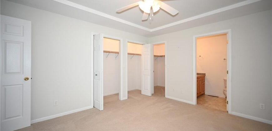 14 Sandi Circle, Dearborn, MO 64439