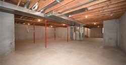 14 Sandi Circle, Dearborn, MO 64439