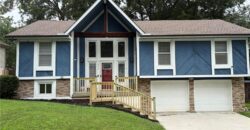 7832 N GARFIELD Avenue, Kansas City, MO 64118