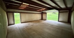 11015 Crooked Road, Kansas City, MO 64152
