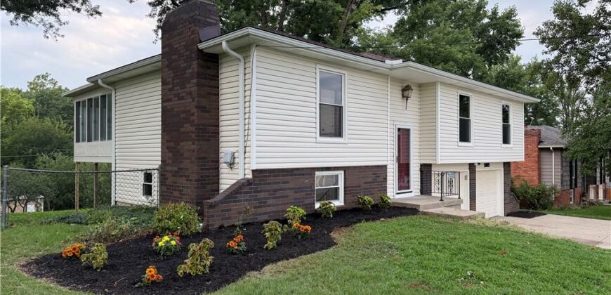 11015 Crooked Road, Kansas City, MO 64152