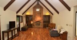 8001 N Lydia Avenue, Kansas City, MO 64118