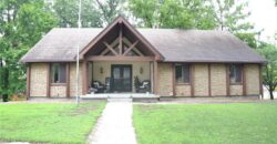 8001 N Lydia Avenue, Kansas City, MO 64118