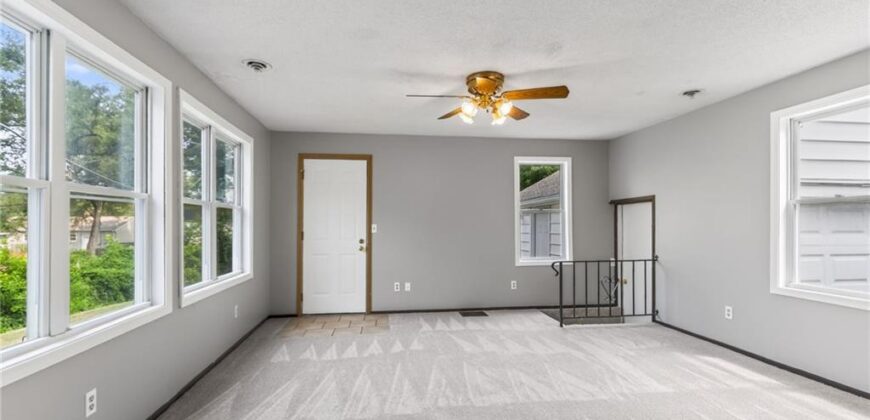 2412 NE 59th Terrace, Kansas City, MO 64118