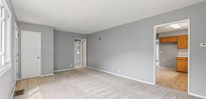 2412 NE 59th Terrace, Kansas City, MO 64118