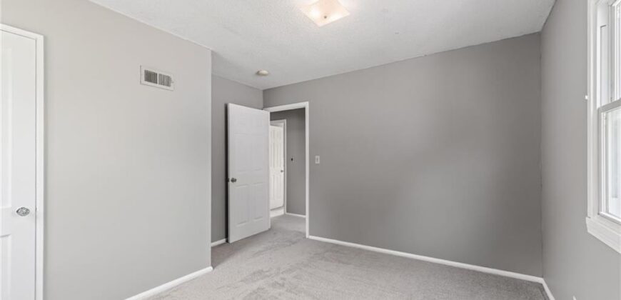 2412 NE 59th Terrace, Kansas City, MO 64118