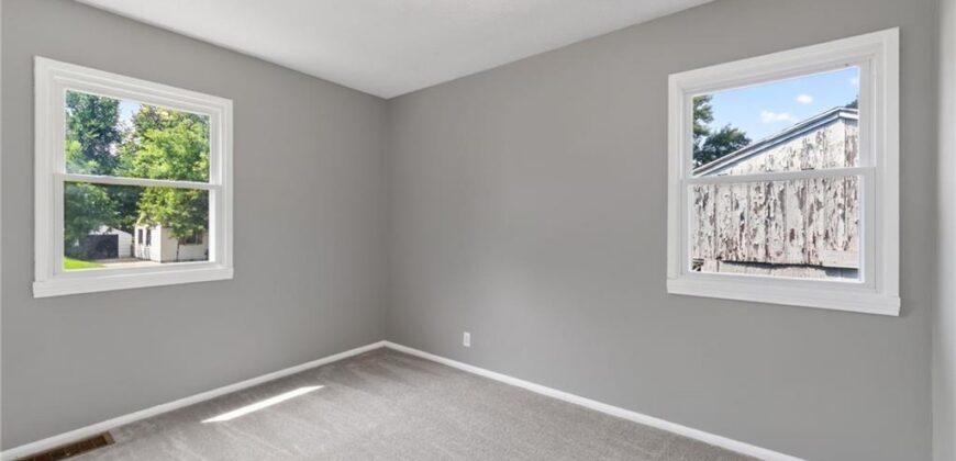 2412 NE 59th Terrace, Kansas City, MO 64118