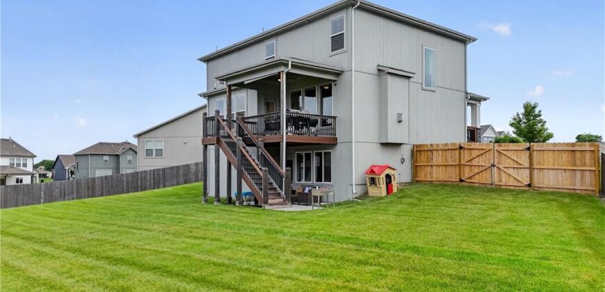 6619 NW 105th Court, Kansas City, MO 64154