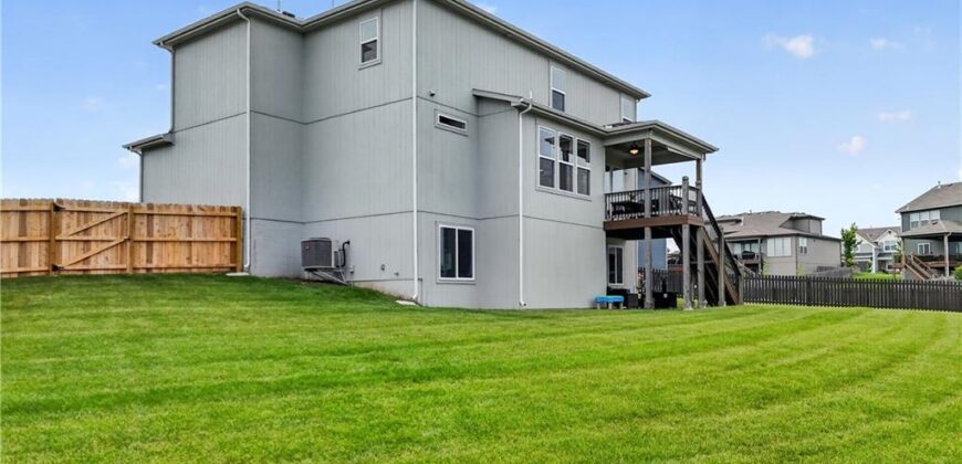 6619 NW 105th Court, Kansas City, MO 64154