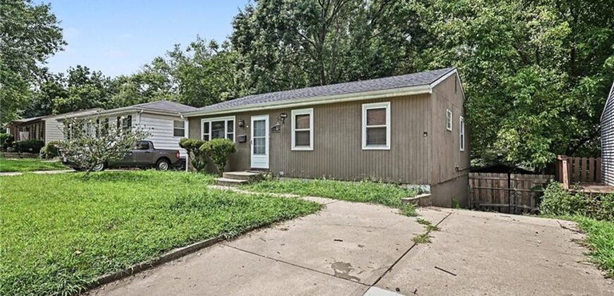 8026 NE 50th Street, Kansas City, MO 64119