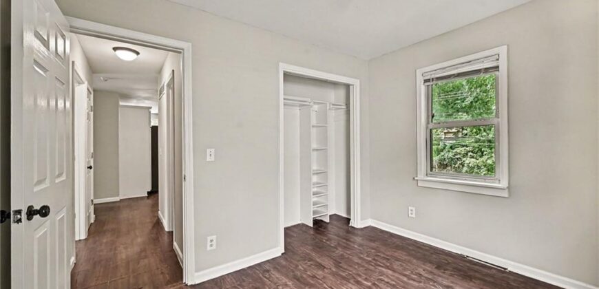 8026 NE 50th Street, Kansas City, MO 64119