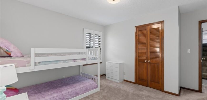 1704 NE 69th Terrace, Gladstone, MO 64118