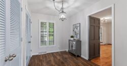 1704 NE 69th Terrace, Gladstone, MO 64118