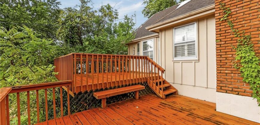 1704 NE 69th Terrace, Gladstone, MO 64118