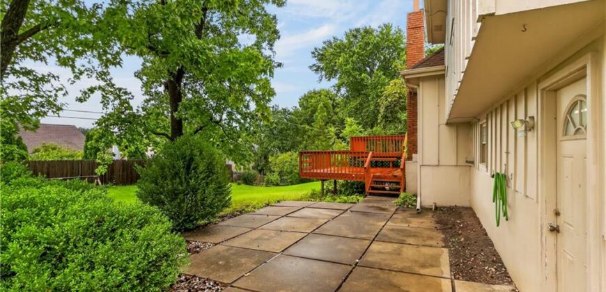 1704 NE 69th Terrace, Gladstone, MO 64118