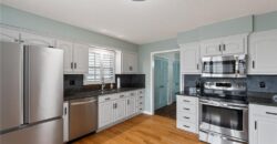 1704 NE 69th Terrace, Gladstone, MO 64118