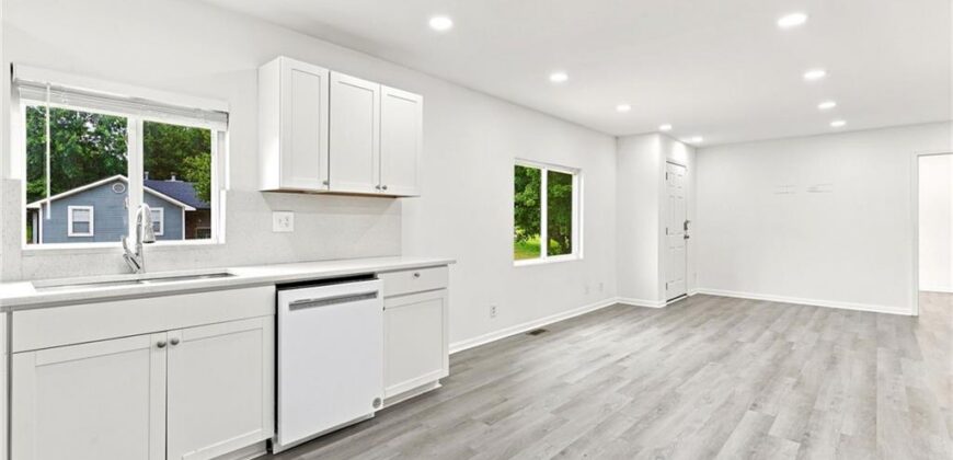 7331 N Crystal Avenue, Kansas City, MO 64119