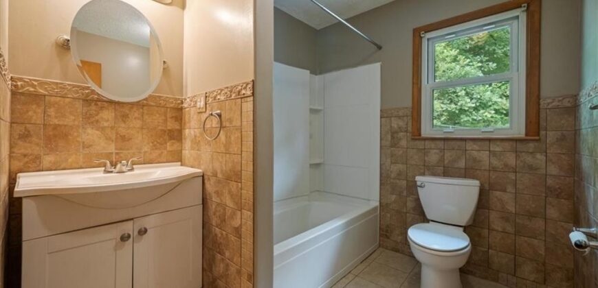127 Collette Street, Excelsior Springs, MO 64024