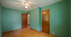 127 Collette Street, Excelsior Springs, MO 64024