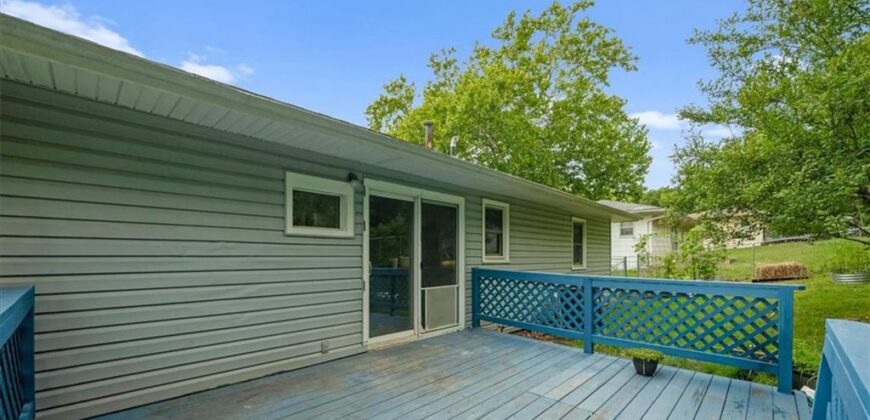 127 Collette Street, Excelsior Springs, MO 64024