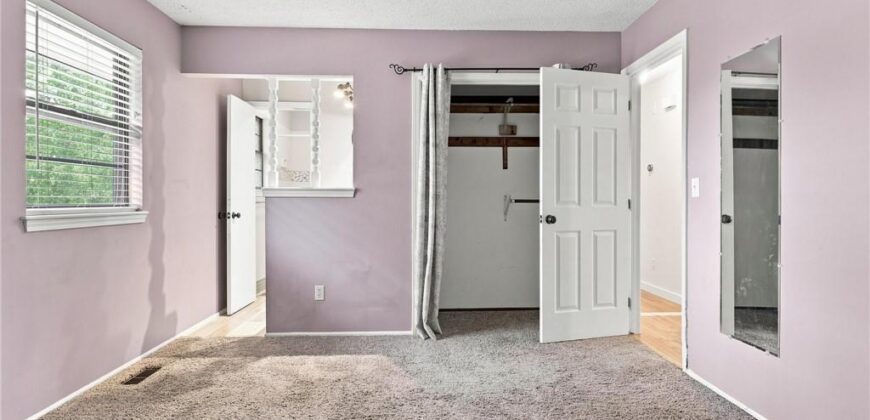 3704 N Woodland Avenue, Kansas City, MO 64116