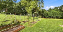 3704 N Woodland Avenue, Kansas City, MO 64116