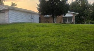 800 Marilyn Avenue, Liberty, MO 64068
