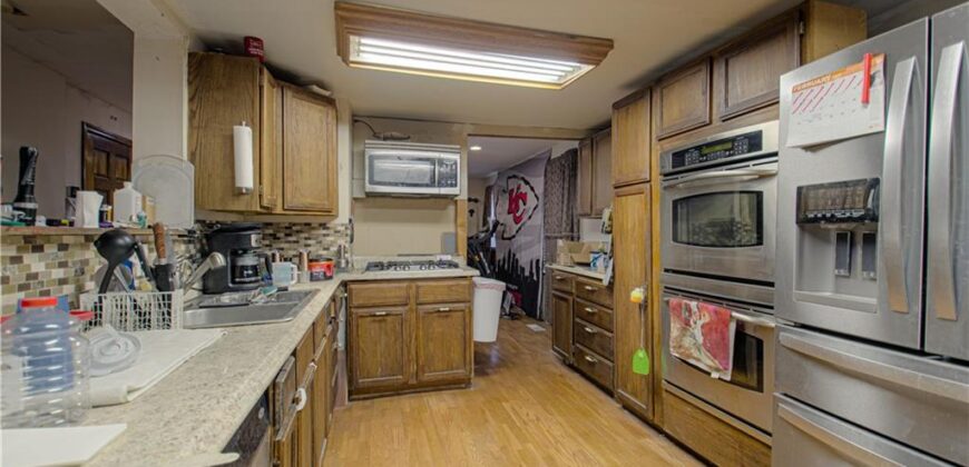3006 NE Parvin Road, Kansas City, MO 64117